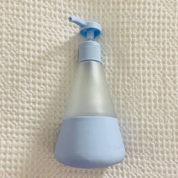 NWOT Cleancult Glass Liquid Hand Soap Dispenser - Picture 4 of 14